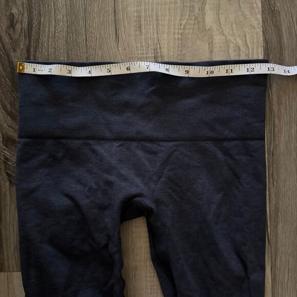 Lululemon Textured Seamless High-Rise Leggings Navy Blue Size 6 - Picture 5 of 7